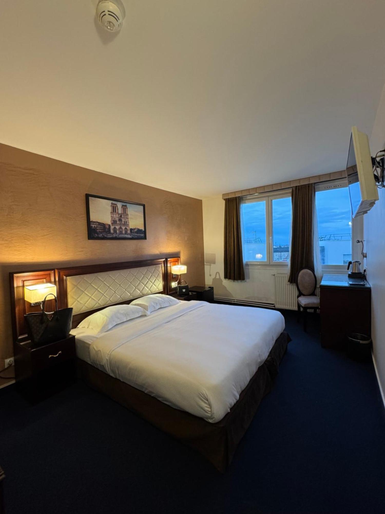 Hotel Grand Paris Villejuif Esterno foto